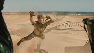 Der mehrfach Oscar-nominierte Ryan Gosling ist in David Leitchs neuem Film „The Fall Guy“ als Stuntman Colt Seavers zu sehen.