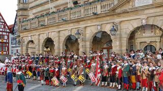 Gute Laune beim Bürgerfest in Rothenburg ob der Tauber: Der Marktplatz und der Grüne Markt werden am Mittwoch, 15. Mai, zur großen Bühne.