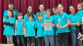 Die Jugendrotkreuz-Gruppe aus Bettingen qualifizierte sich für den Landeswettbewerb.