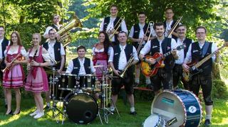 Die Balbachtraler Musikanten haben Grund zum Feiern.