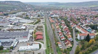 In diesem Jahr laufen die Vorplanungen für das neue urbane Quartier auf der Gewerbebrache Herrenwiesen. Die Stadt will es auch mit und für Kinder und Jugendliche entwickeln.