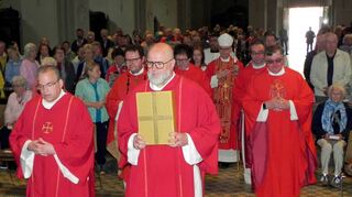 Bischof Dr. Jung hielt die Predigt beim Pontifikalamt am Wallfahrtstag für Mömbris.