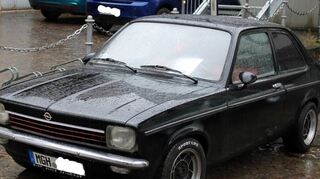Der Opel Kadett C war als unterer Mittelklassewagen konzipiert.