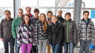 <p>Das Bild zeigt die Schiedsrichter-Neulinge der Schiedsrichtergruppe Mergentheim (von links): Schiedsrichterobmann Kurt Immel, Anton Scupin, Alisa Kranz, stellvertretender Obmann Udo Fleck, Aaron Hertlein, Jessica Deeg, Marvin Stein, Nicole Elert, Werner Brand, Yannik Blau und Simon Blank.</p>