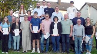 Bei der DLRG-Ortsgruppe wurden langjährige Mitglieder geehrt.