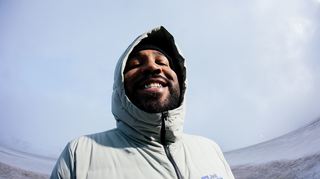 Rapper OG Keemo hat gut lachen: Auf Platz eins in den Albumcharts folgt die Topplatzierung in den regionalen Top10 des Jahres, die unsere Redaktion zusammengestellt hat.