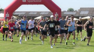 Jedes Mal ein Erlebnis, der Massenstart des Hauptlauf des Feuerwehrlaufs für Jedermann.
