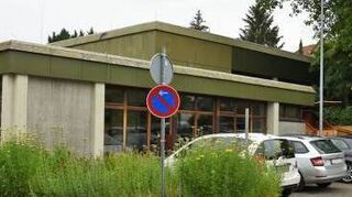 Turnhalle gesperrt.