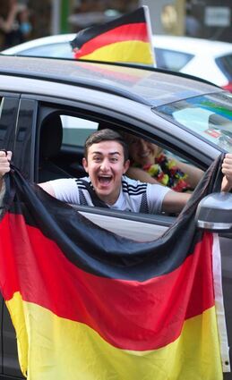 Die deutschen Erfolge bei der EM werden ausgiebig gefeiert.