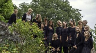 Der Frauenchor Ars Musica gibt am Sonntag, 30. Juni, um 11 Uhr in der Auber Spitalkirche gemeinsam mit dem Vokalensemble Siamo aus Würzburg ein Konzert.