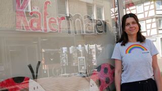 Katja Mathes freut sich darauf, in der ehemaligen Tchibo-Filiale in der Marktstraße ihren Spielzeugladen zu eröffnen.