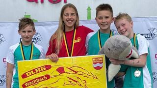 Erfolgreiche Einzelschwimmer (von links): Thomas Bonk (Weikersheim), Pia Holler (Wachbach), Jonas Grabow (Weikersheim) und Luca Kaiser (Weikersheim).