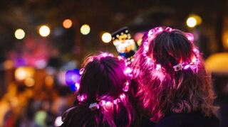Die abendliche Illumination ist fester Bestandteil des Kurparkfestes.