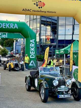 Start und Ziel sind bei der „Heidelberg Historic“ traditionell am Technik Museum in Sinsheim.