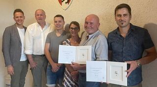 Bürgermeister Benjamin Czernin, Ortsvorsteher Klaus Häffner und die Ortschaftsräte Jannik Göller, Kerstin Noe, Heinz Ostertag und Markus Löhr.
