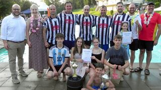Als Sieger ging bei den Erwachsenen das Team „Club 92“ hervor. Bei den Jugendlichen landete das Team „Bunker“ auf dem ersten Platz.