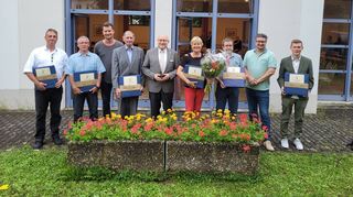 Die ausscheidenden Gemeinderäte (von links): Ulrich Gebert, Hermann Dehner, Jeremias Träger, Thomas Tremmel, Katrin Löbbecke, Thomas Tuschhoff, Corvin Schmid und Philipp Lutzmann.