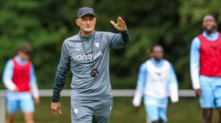 Trainer Peter Zeidler soll den VfL Bochum zum Klassenerhalt führen.
