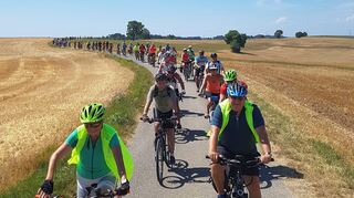 Auch Tagesteilnehmer sind beim Drei-Länder-Rad-Event willkommen. Die Anmeldung kann ohne Voranmeldung morgens beim Start erfolgen.
