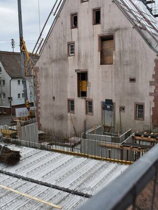Das Museum wird zukünftig barrierefrei, da Stege das Museum mit dem Neubau der Freizeit- und Touristinformation verbinden.