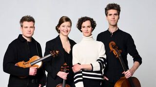 Das „Notos Quartett“ ist am Samstag mit hochtalentierten Jung-Studierenden bei einem Konzert in der TauberPhilharmonie zu erleben.