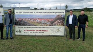Banner weisen jetzt auf die ELR-Gemeinde Höpfingen hin.
