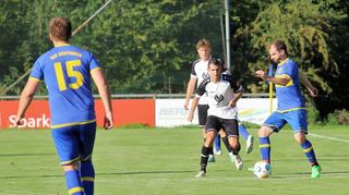 Der TSV Höpfingen ließ der SpG Altheim/Hettingen im ersten Saisonspiel nicht den Hauch einer Chance und schenkte der neu gegründeten Spielgemeinschaft am Freitagabend acht Tore ein.