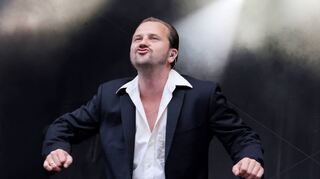 Gringo Mayer setzt bei Jazz And Joy lokale Akzente und begeistert mit seinem melodischen Mundart-Blues.