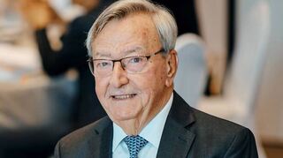 Dr. Gerhard Wobser, langjähriger Geschäftsführender Gesellschafter von Lauda und Mäzen für Kunst und Kultur, feiert an diesem Montag 85. Geburtstag.