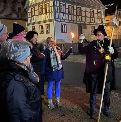 Bei einem Rundgang mit dem Nachtwächter kann man in Alt-Lauda in das Mittelalter eintauchen.