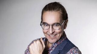 Der Comedian Chako Habekost lässt Asterix Dialekt sprechen.