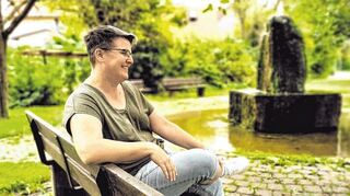 Die neue Ortsvorsteherin Tanja Grohme liebt diesen namenlosen Platz mitten im Ort – auch, weil er mit vielen schönen Kindheitserinnerungen verbunden ist.