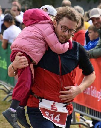 Leicht „erschwerter“ Zieleinlauf . . .