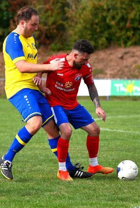 2:0 gewann die SpG Erftal II (in Rot) gegen Höpfingen III.
