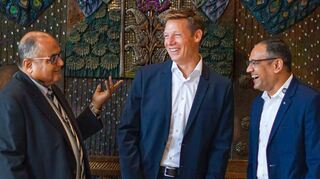 Der bisherige Vice President Asia Pacific und CEO von Weiss India, Sanjeebit Choudhury, übergibt die Führung an Praveen Hosur. Choudhury hat die Entwicklung des Automationsspezialisten im asiatischen Raum mit Hauptsitz in Buchen stark geprägt und vorangetrieben.