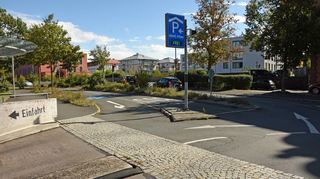 Die Tiefgarage „Altstadt/Schloss“ könnte Richtung Kindergarten „Maria Hilf“ und bis zum neuen Pflegeheim Carolinum erweitert werden.