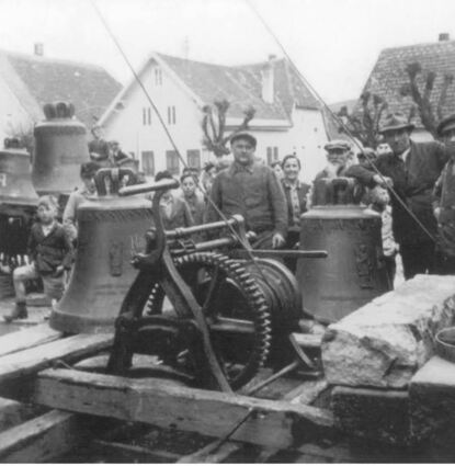 Groß war das Interesse der Hardheimer vor 75 Jahren am 2. Oktober 1949 an der feierlichen Weihe der neuen Glocken des Erftaldoms.