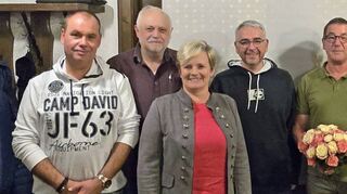 Wechsel im Vorstand der Freien Bürger Wertheim: Das Bild zeigt (von links) Norman Frank, Kurt Kraft, Tanja Bolg, Patrick Christ, Marcus Götz, Carsten Kempf und Julia Wiechert.