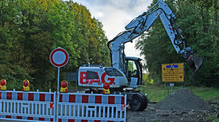 Die Sanierung der Landesstraße St 578 zwischen Gerchsheim und Kist hat begonnen. Voraussichtlich bis 8. November ist die Straße für den Verkehr komplett gesperrt.