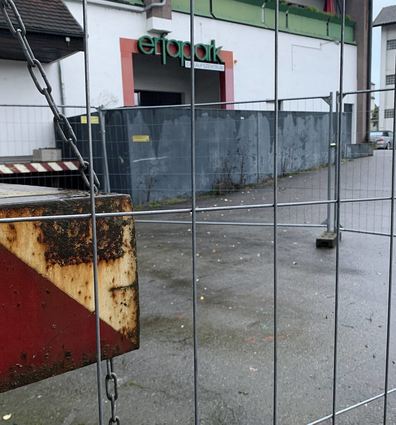 Gefangen im laufenden Insolvenzverfahren der „Schoofs“-Gruppe ist das Projekt zur Revitalisierung des Erfaparks. Das einstige Aushängeschild Hardheims bleibt vorerst in einem bedauernswerten Zustand.