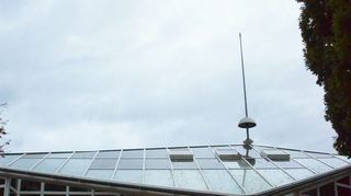Der monströse Degen auf dem Dach des Fechtzentrums in Tauberbischofsheim steht künftig nur noch für die Erinnerung an bessere Zeiten des Fechtens in der Kreisstadt.