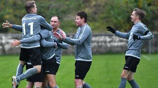 Eine Woche nach der Niederlage im Verfolgerduell hatte die SpB Balbachtal wieder Grund zum Jubeln: 4:1 gegen den FSV Tauberhöhe II lautete das Ergebnis.