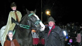 In Walldürn fand am Montagabend der Martinsumzug in der Innenstadt statt. Dieses Bild erscheint stellvertretend für alle Martinsumzüge.