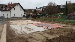 Aktuell wird der Bauantrag für den Dorfladen Boxtal am Spielplatz vom Landkreis geprüft. Der Technische Ausschuss Freudenberg erteilte im Verfahren einstimmig sein städtebauliches Einvernehmen.