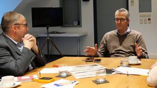 Knut Kircher (Mitte) im Gespräch mit den FN-Reportern Michael Fürst (rechts) und Klaus T. Mende.