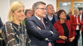 Dem grandiosen Schlosskonzert mit dem Stuttgarter Kammerorchester vorgeschaltet war am Samstag ein kleiner Festakt zu 25 Jahre Bürgerstiftung Tauberbischofsheim.