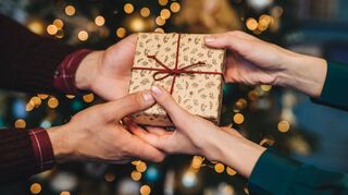 Geschenke für andere oder für sich selbst: Im FN-Adventskalender gibt's bestimmt was Passendes.