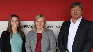 Neue Leitung: Das Bild zeigt Heike Diener, Stefanie Lotter und Schulleiter Torsten Mestmacher.