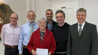 Maria Wildegger wurde für 60 Jahre aktive Mitgliedschaft geehrt, Thorsten Schmitt für 30 Jahre als Dirigent.