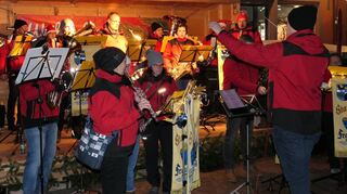 Allerhand geboten war am ersten Adventswochenende auf dem Weihnachtsmarkt in Wertheim.